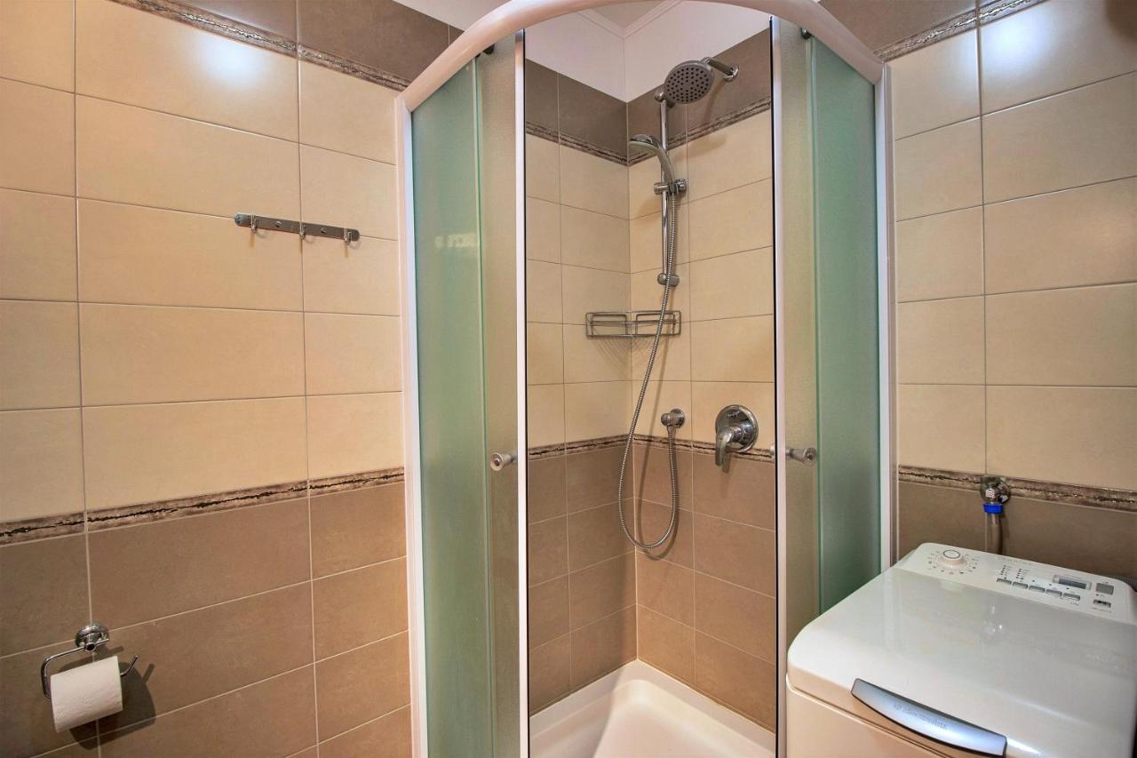 Apartment Lora Omiš Exterior foto
