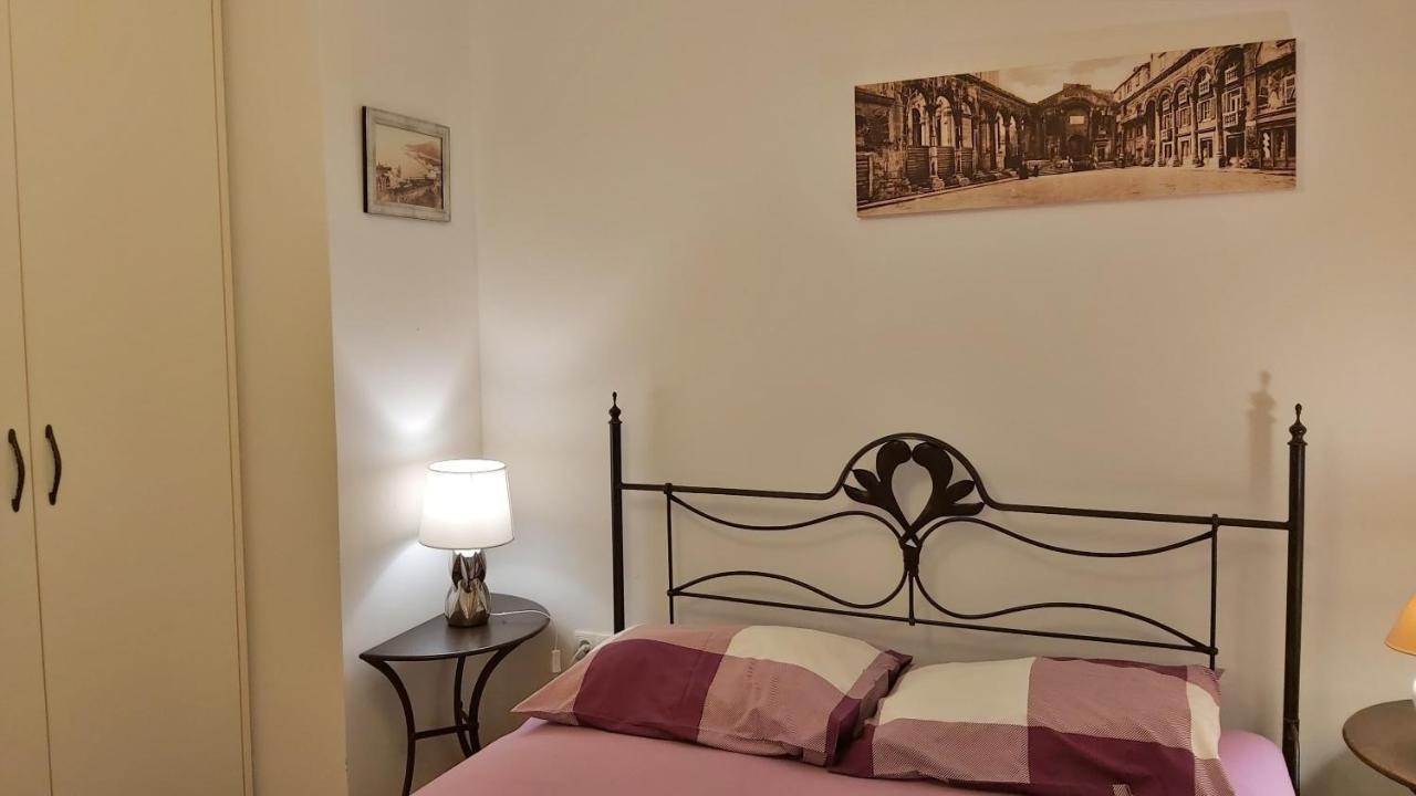 Apartment Lora Omiš Exterior foto