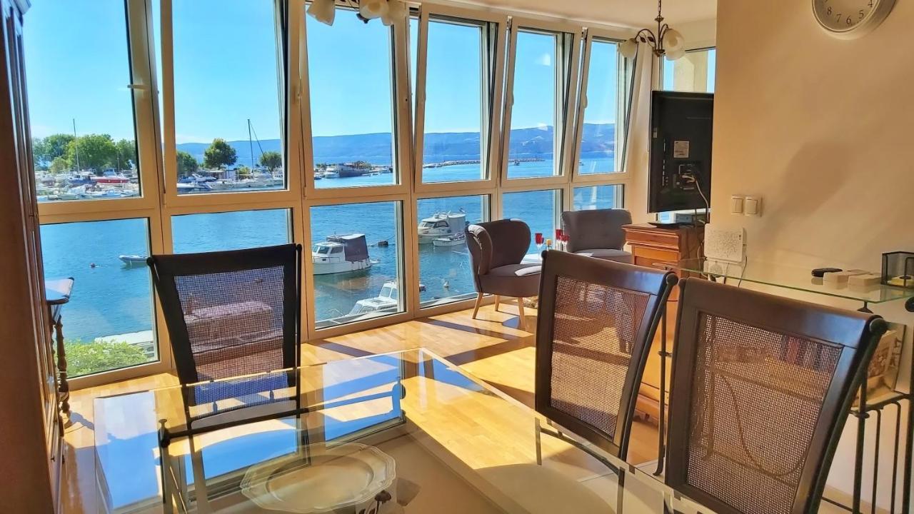 Apartment Lora Omiš Exterior foto